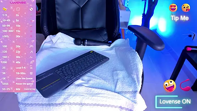 LiaaGenner online show from 01-29-25, 07:32