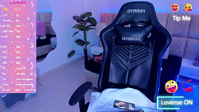 LiaaGenner online show from 01-31-25, 07:18