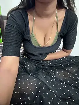 Snapshot of AASHI66 chatting on 12-26-24, 04:47 AASHI66 online show from 12-26-24, 04:47