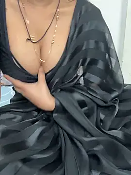 Snapshot of AASHI66 chatting on 03-07-25, 03:39 AASHI66 online show from 03-07-25, 03:39