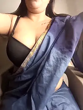 Snapshot of Jessicca_Cum chatting on 11-11-25, 06:52 Jessicca Cum online show from 11-11-25, 06:52