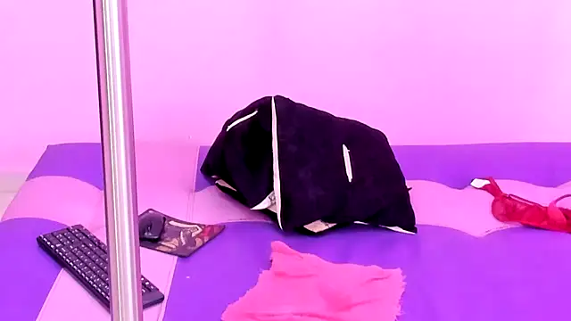 Snapshot of mature_dirty_squirt chatting on 03-22-25, 06:25 mature dirty squirt online show from 03-22-25, 06:25