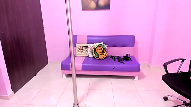 Snapshot of mature_dirty_squirt chatting on 09-24-25, 12:30 mature dirty squirt online show from 09-24-25, 12:30