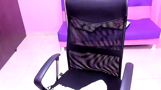 mature dirty squirt online show from 01-09-26, 12:19