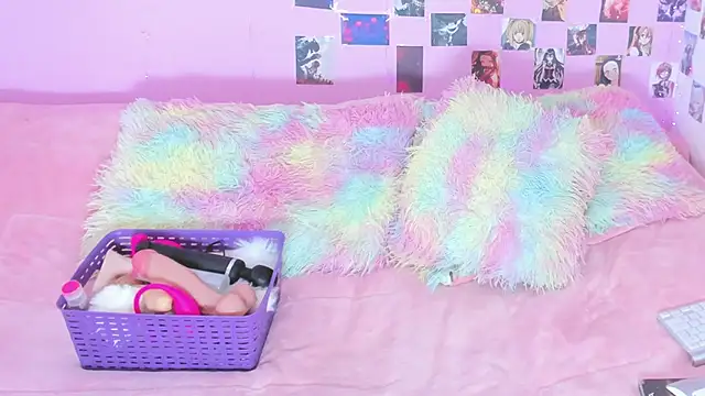 MIDORI BACK 01 online show from 09-09-25, 09:14