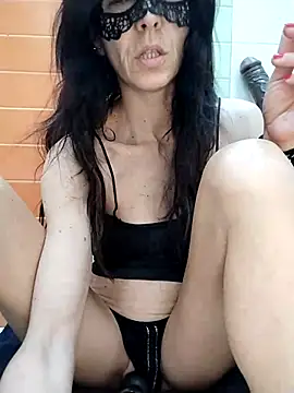 EmySkinny85 online show from 03-07-25, 07:52