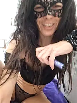 EmySkinny85 online show from 03-20-25, 09:24