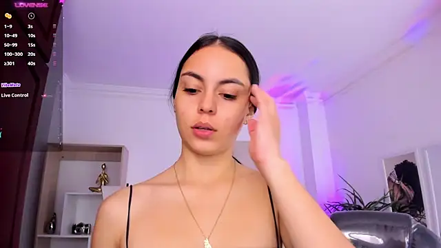 Aleejaa   online show from 01-28-25, 11:28