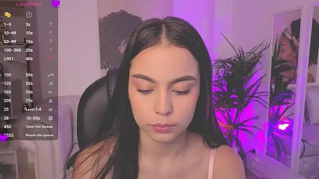 Aleejaa   online show from 11-12-25, 12:05