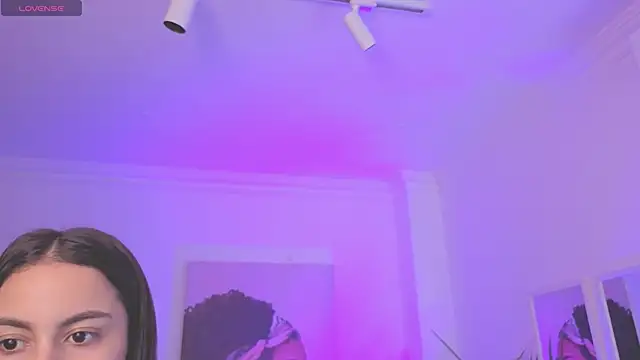 Aleejaa   online show from 11-15-25, 11:29