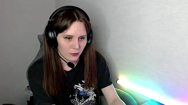 Snapshot of tracy_cooper chatting on 01-25-25, 11:22 tracy cooper online show from 01-25-25, 11:22