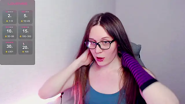 Snapshot of tracy_cooper chatting on 12-01-25, 12:10 tracy cooper online show from 12-01-25, 12:10