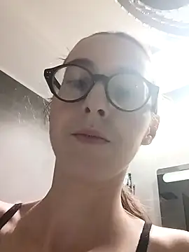 MartiniiSelenna online show from 02-07-25, 06:56