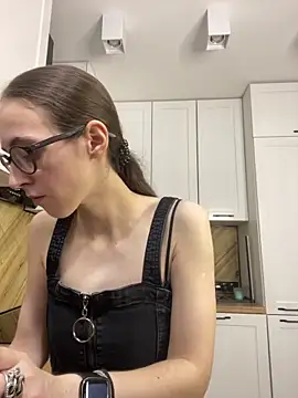 MartiniiSelenna online show from 09-09-25, 05:51