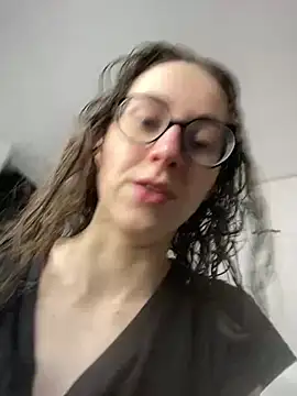 MartiniiSelenna online show from 02-15-26, 06:43