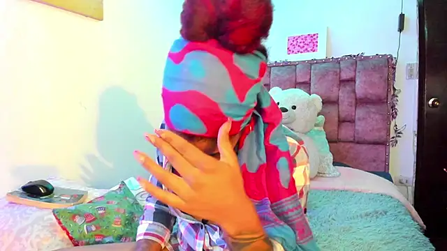 ladyrd1 online show from 01-25-25, 06:45