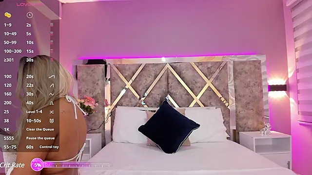 MarianaGarciaa   online show from 01-14-25, 07:32