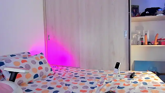 lovely kitt online show from 03-01-25, 12:07