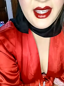 Snapshot of Rawya-34 chatting on 12-06-24, 08:07 Rawya-34 online show from 12-06-24, 08:07