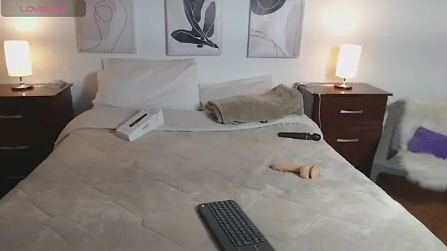 Lucy joi online show from 02-08-25, 09:24