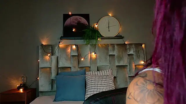 alaia-rogers online show from 09-20-25, 11:44