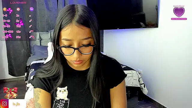 Snapshot of isa_bellaa0 chatting on 12-20-24, 06:08 isa bellaa0 online show from 12-20-24, 06:08