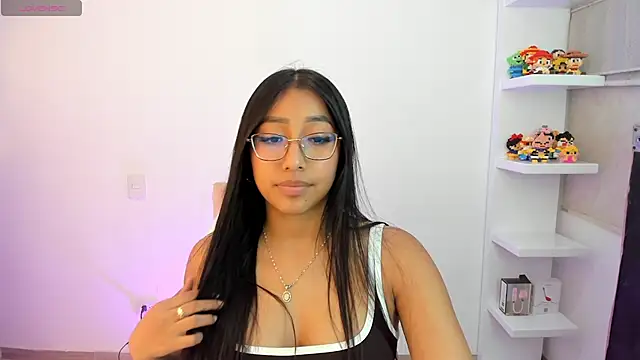 Snapshot of isa_bellaa0 chatting on 10-20-25, 06:03 isa bellaa0 online show from 10-20-25, 06:03