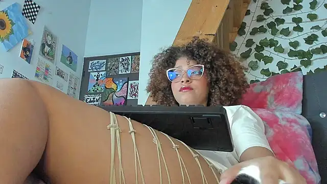 Snapshot of Ada_gales_ chatting on 12-06-24, 02:46 Ada gales online show from 12-06-24, 02:46