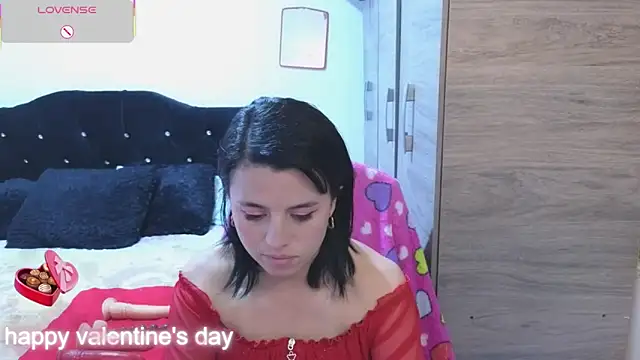 Nahomi Harper online show from 02-15-26, 07:51