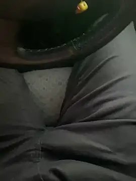 Snapshot of mocinhohrc chatting on 03-19-25, 09:58 mocinhohrc online show from 03-19-25, 09:58