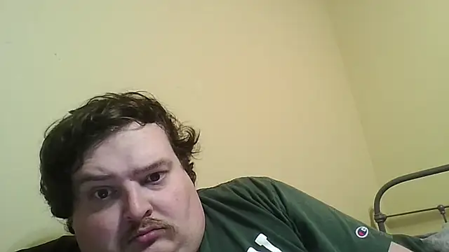 YelpedAverting online show from 12-17-25, 09:21