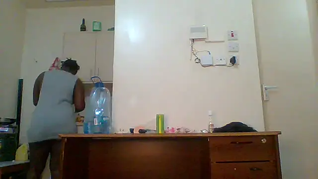 Snapshot of Cookie__dough chatting on 03-11-26, 04:24 Cookie dough online show from 03-11-26, 04:24