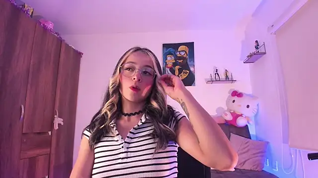 penny sweett  online show from 09-22-25, 12:01