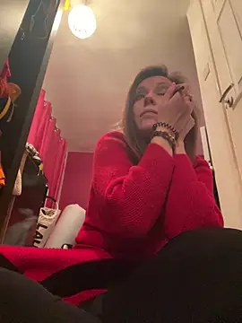 Snapshot of Lwhite1 chatting on 01-10-25, 12:06 Lwhite1 online show from 01-10-25, 12:06