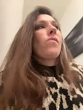 Snapshot of Lwhite1 chatting on 01-30-25, 12:50 Lwhite1 online show from 01-30-25, 12:50