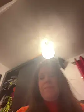 Snapshot of Lwhite1 chatting on 02-22-25, 12:38 Lwhite1 online show from 02-22-25, 12:38