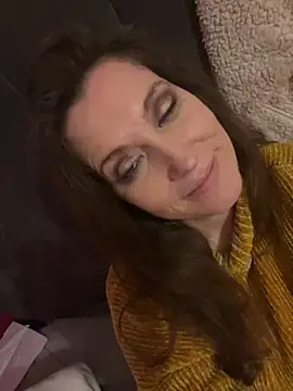 Snapshot of Lwhite1 chatting on 02-28-25, 12:32 Lwhite1 online show from 02-28-25, 12:32