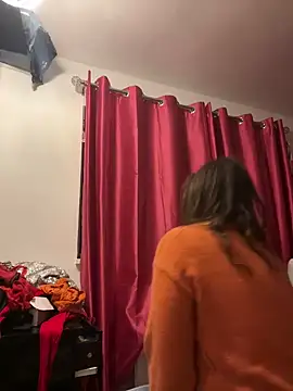 Snapshot of Lwhite1 chatting on 03-03-25, 11:35 Lwhite1 online show from 03-03-25, 11:35