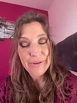 Lwhite1 online show from 02-22-26, 03:21