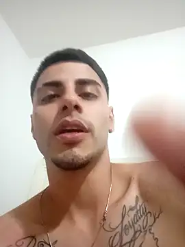AronFoxx online show from 02-02-25, 05:32