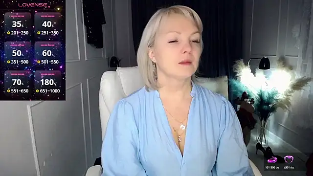 Juarnea online show from 12-18-25, 11:27