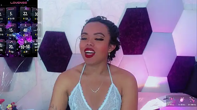 KayleighDreams  online show from 02-08-26, 02:15