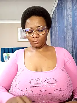 Snapshot of CocoBootyyy chatting on 12-27-24, 03:09 CocoBootyyy online show from 12-27-24, 03:09