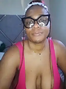 Snapshot of CocoBootyyy chatting on 03-09-25, 06:43 CocoBootyyy online show from 03-09-25, 06:43