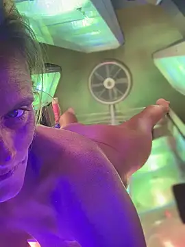 vixendoll87 online show from 02-18-25, 07:09