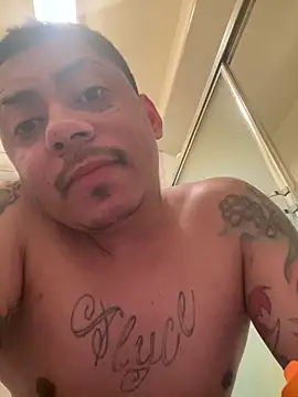 Snapshot of yuricosta1 chatting on 02-25-26, 04:55 yuricosta1 online show from 02-25-26, 04:55