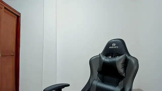 avellanatammy online show from 11-23-25, 02:33