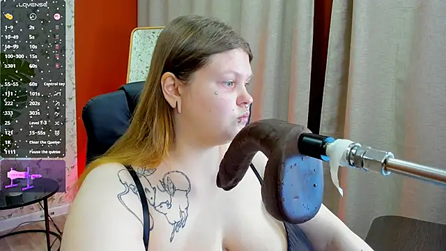 AuroraDemoni online show from 12-02-25, 06:52