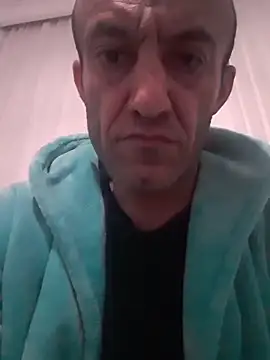 Aktorihann online show from 10-08-25, 04:32