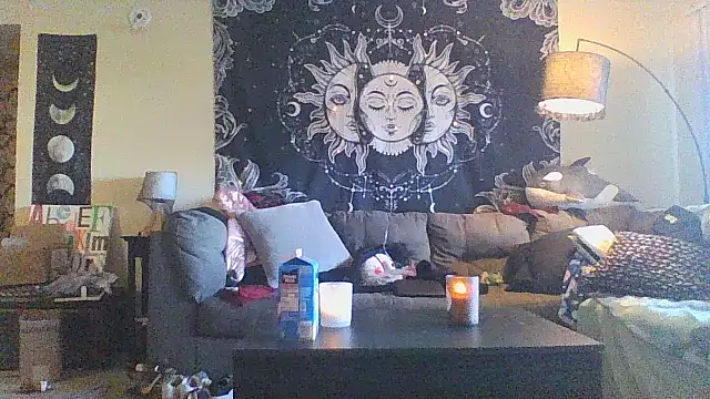 Snapshot of halobabe7620 chatting on 12-30-24, 08:04 halobabe7620 online show from 12-30-24, 08:04